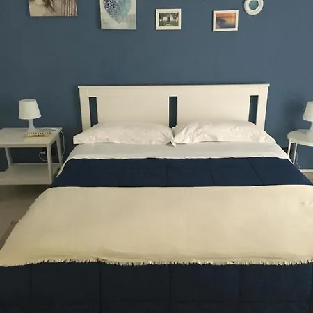 Casa Vacanze Io Faro Taranto Exterior photo